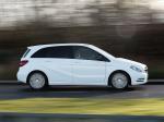 Mercedes-Benz B220 4Matic 2013 года (UK)